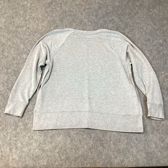 Stateside Women’s Medium Sweatshirt Crew Neck Light Gray Pullover Casual Boho - Picture 8 of 13